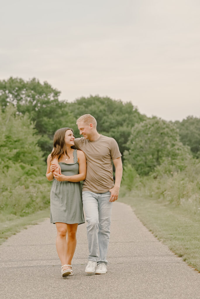 North Shore Engagement Session outfit guide