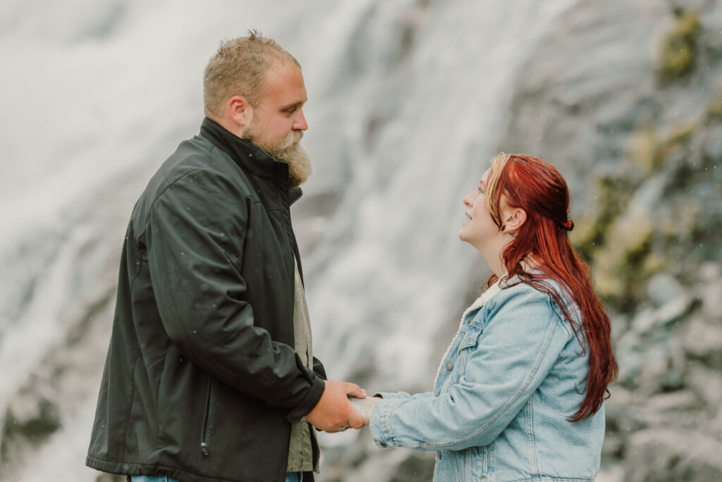 Couple exchange their vows by the Nugget Falls