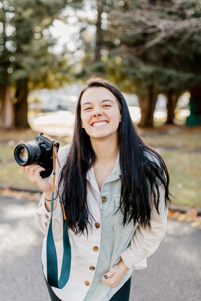 How to Work with a Deaf wedding photographer, Payton Rademacher Photography
