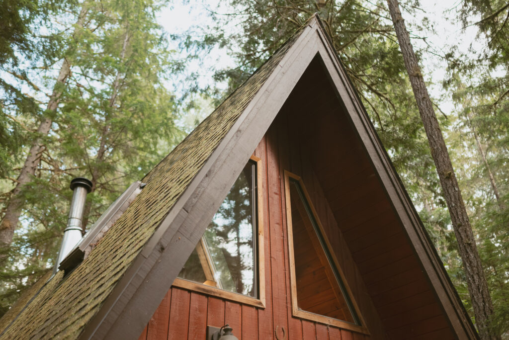 a-frame airbnbs in mt.baker